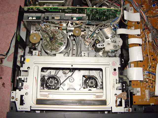 �������J